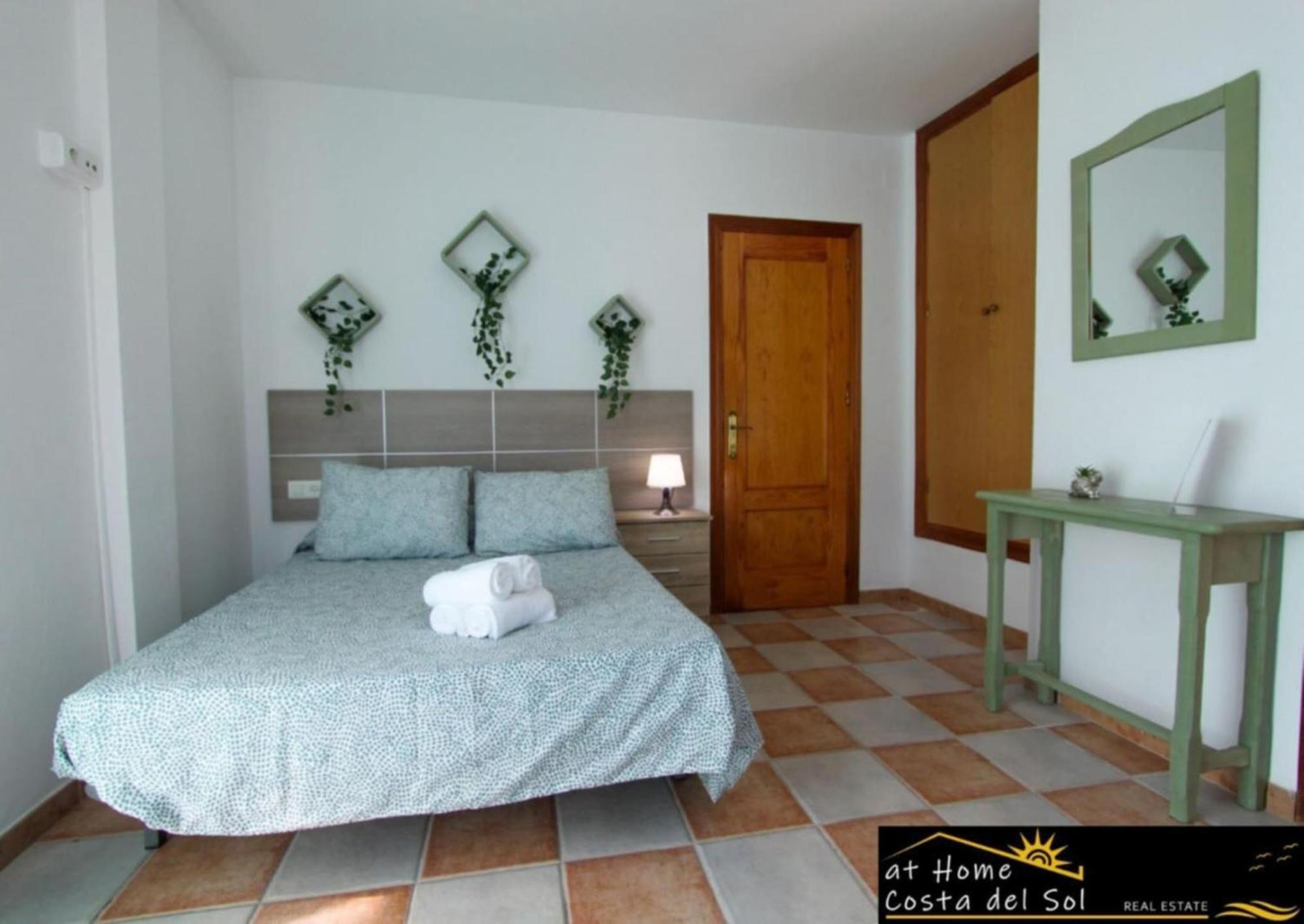 Apartamento En El Centro De Nerja By At Home Costa Del Sol Esterno foto
