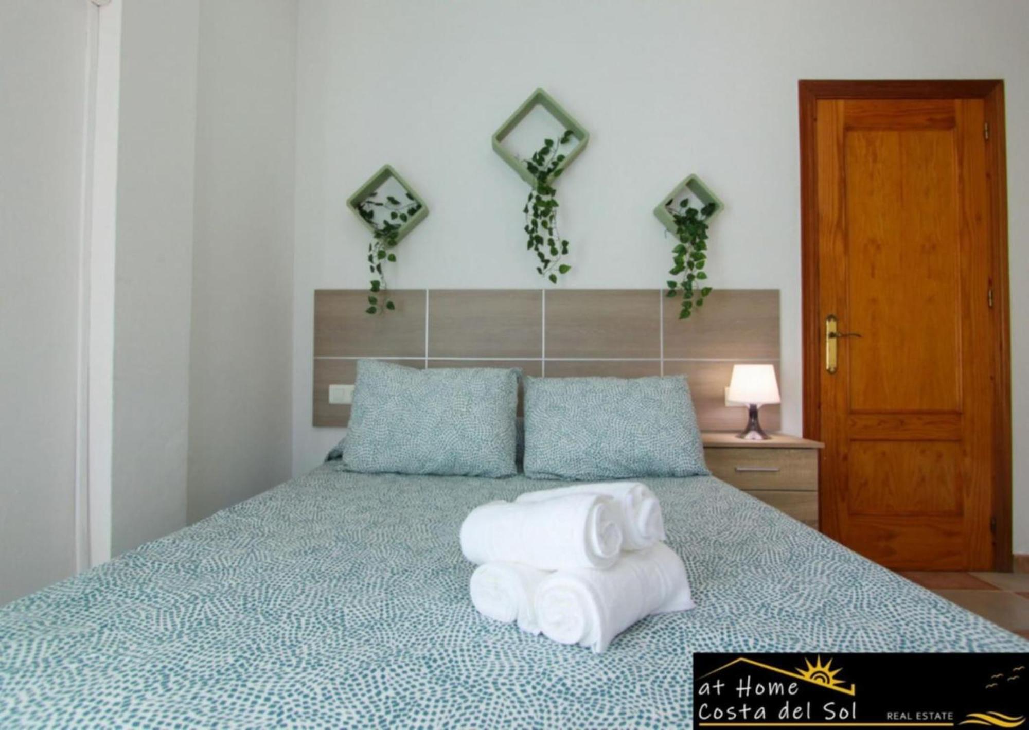 Apartamento En El Centro De Nerja By At Home Costa Del Sol Esterno foto